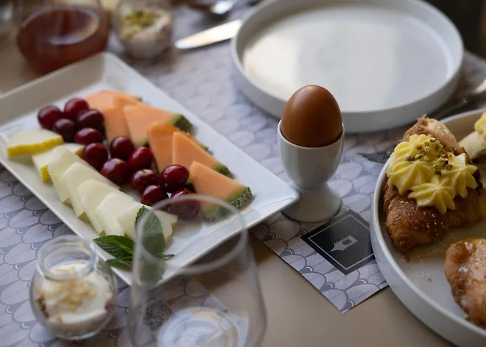 לינה וארוחת בוקר Domus Terravecchia 3*